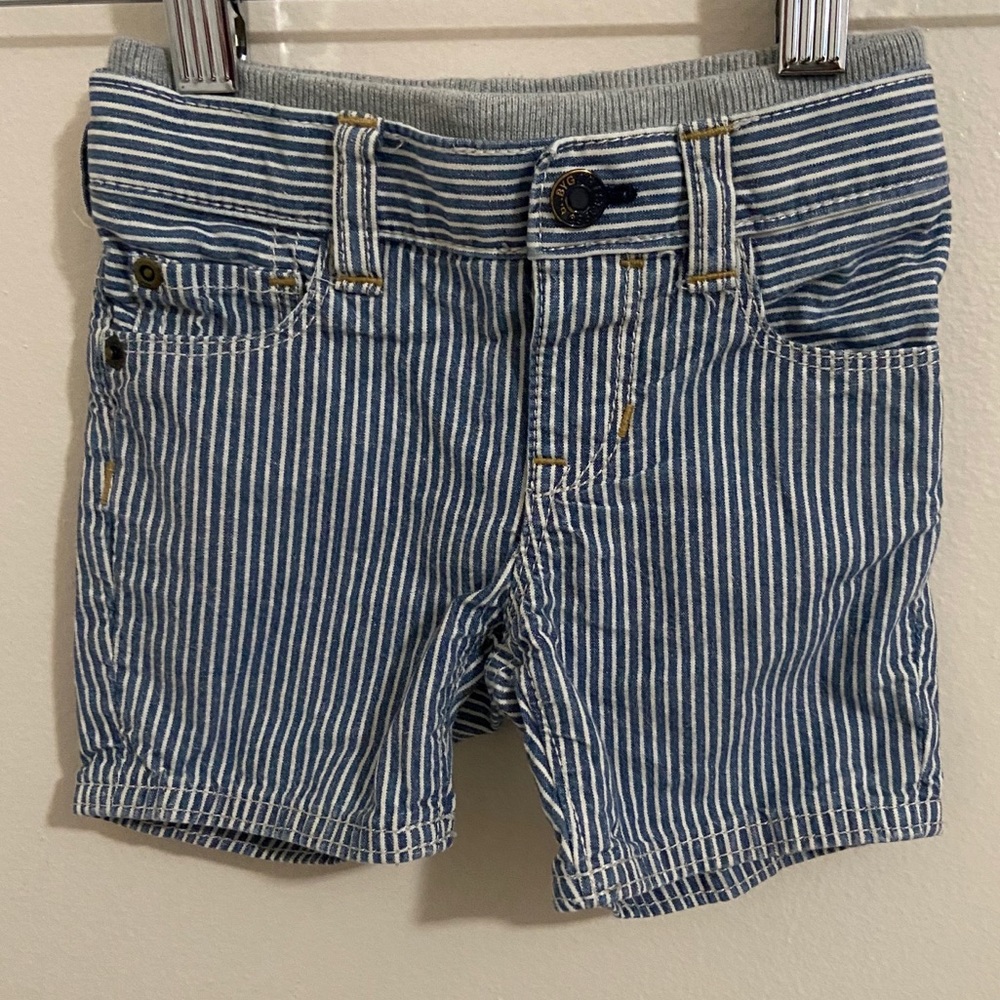 Baby Gap Boy Blue Striped Shorts Size6-12 Months